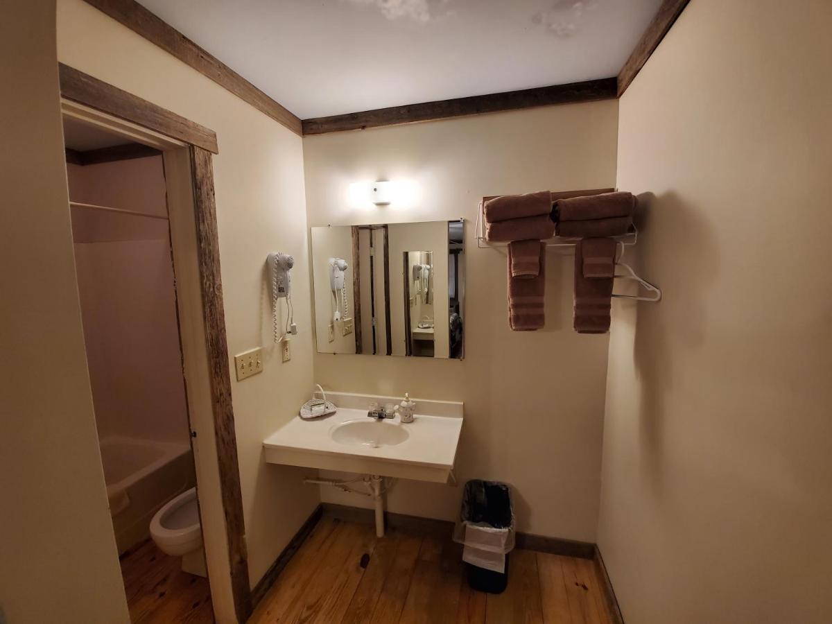 Jamesport Inn Zewnętrze zdjęcie